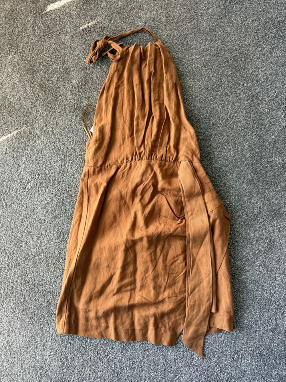 Nordstrom short Dress, open back , NWT